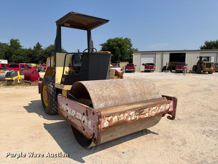 1995 Dynapac CA151 Single Drum Roller - photo 3