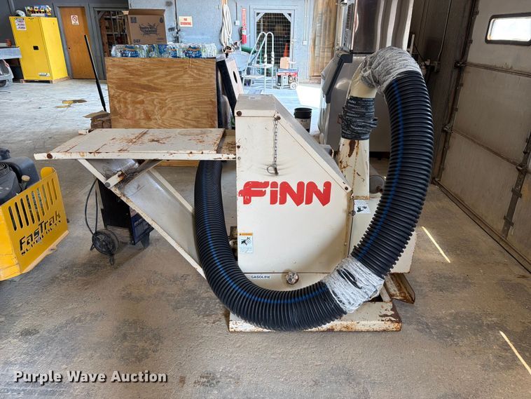 Finn B40 Straw Blower - photo 4
