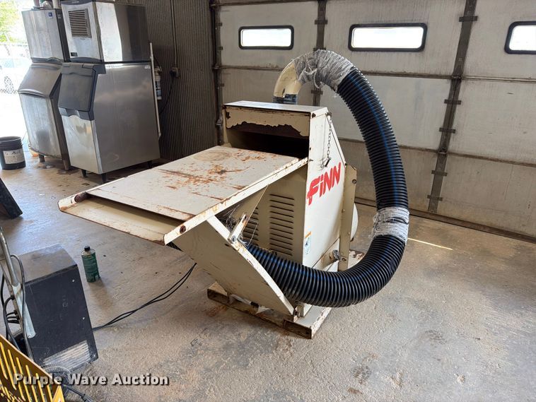 Finn B40 Straw Blower - photo 5
