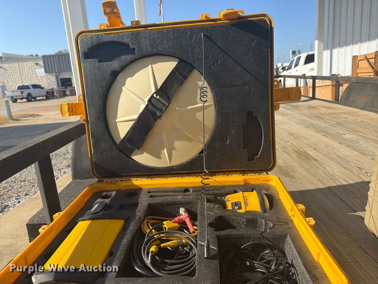 Trimble Survey Equipment - photo 3