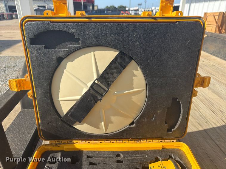 Trimble Survey Equipment - photo 4