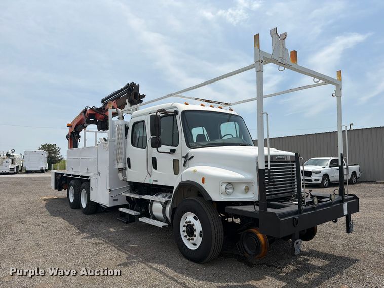 2007 Freightliner Business Class M2 Crew Cab Crane Truck - photo 3