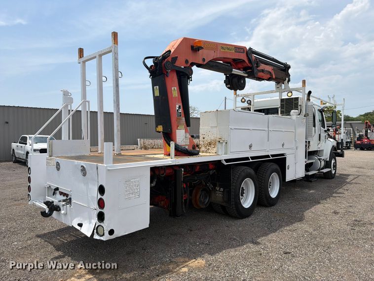 2007 Freightliner Business Class M2 Crew Cab Crane Truck - photo 5