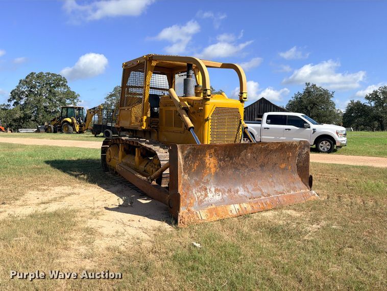 1977 Caterpillar D6D Dozer - photo 3