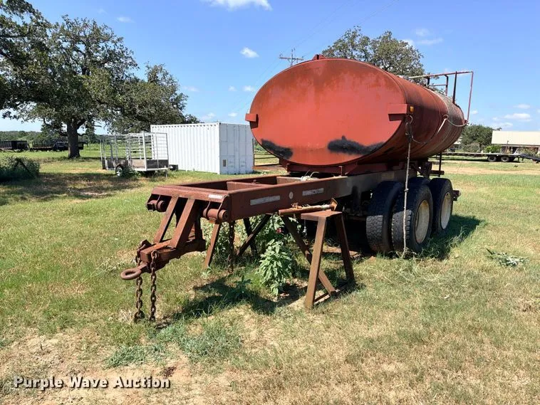 1990 Palmer Machine Works Tank Trailer