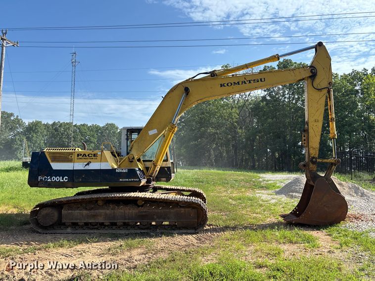 1993 Komatsu PC200LC-5L Excavator - photo 4