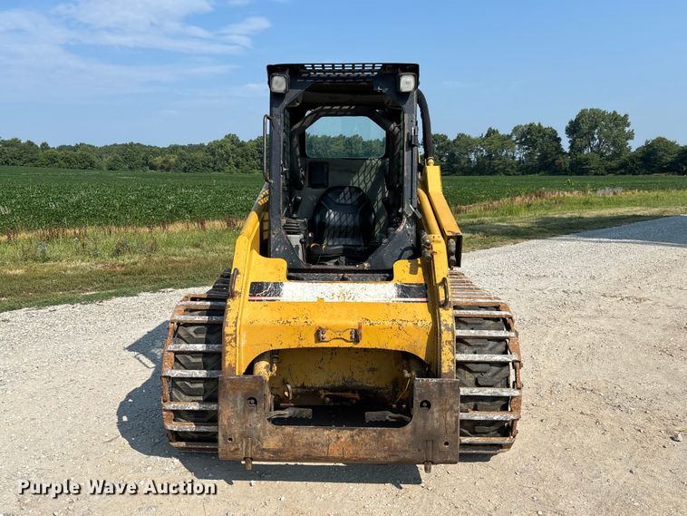 2001 Caterpillar 248 Skid Steer Loader - photo 2
