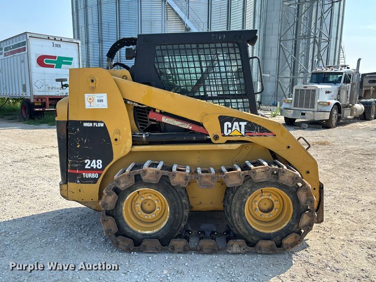 2001 Caterpillar 248 Skid Steer Loader - photo 4