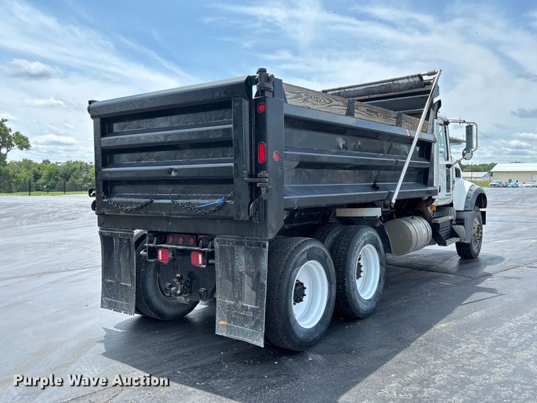 2008 Mack GU713 Dump Truck - photo 5