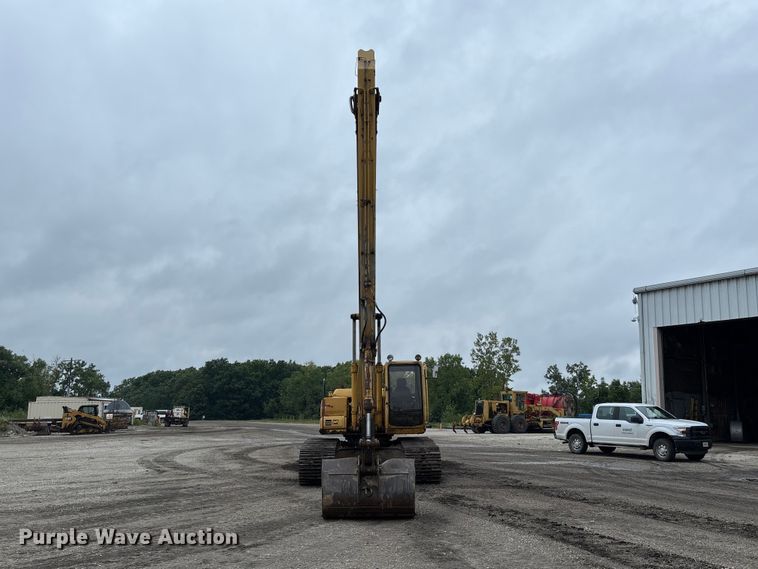 1998 John Deere 200LC Long Reach Excavator - photo 2