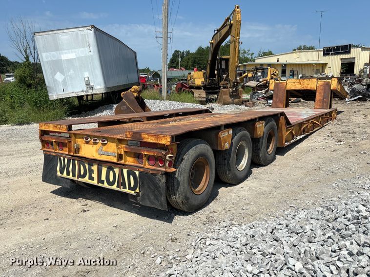 1972 Loadcraft LDD3-40-SFG Lowboy Equipment Trailer - photo 5