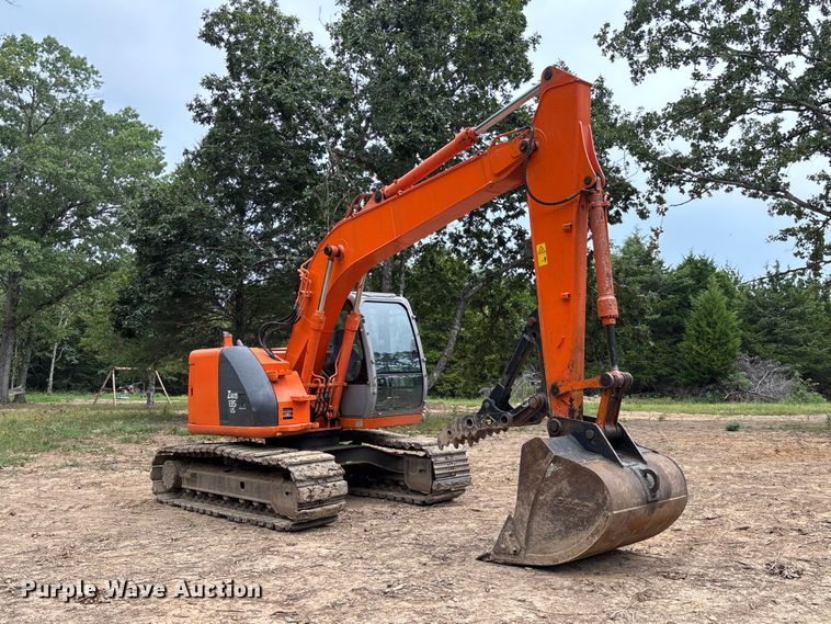 2006 Hitachi Zaxis 135US Excavator - photo 3