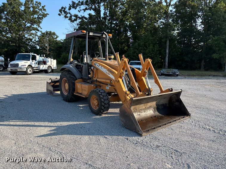 2010 Case 570MXT Landscape Tractor - photo 3
