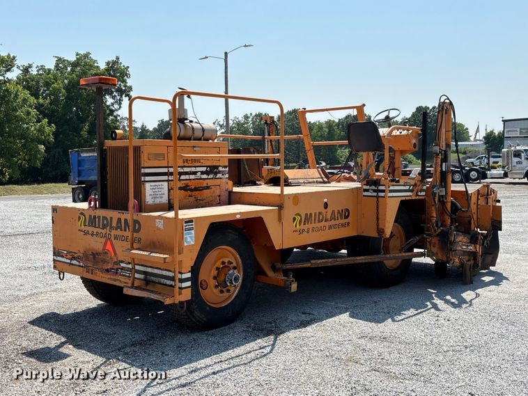 2005 Midland SPD-8 Road Widener - photo 5