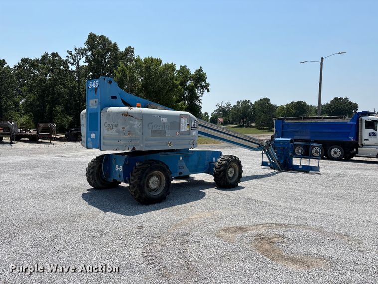 2002 Genie S65 Boom Lift - photo 5