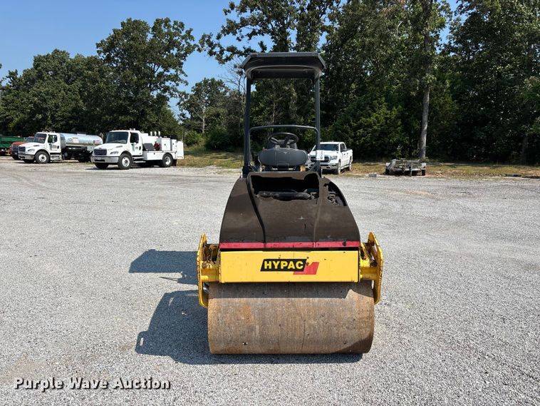Hypac C747C Double Drum Vibratory Roller - photo 2