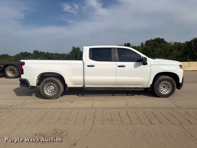 2020 Chevrolet Silverado Crew Cab Pickup Truck - photo 4
