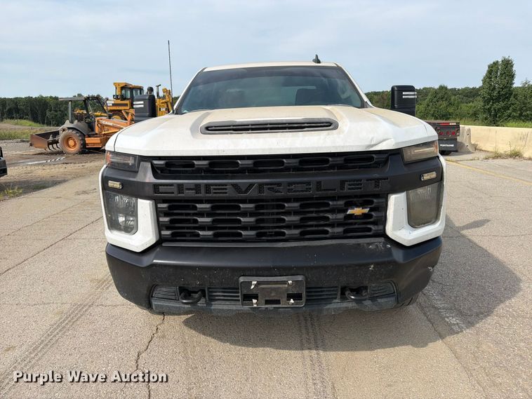 2020 Chevrolet Silverado 2500HD Crew Cab Pickup Truck - photo 2