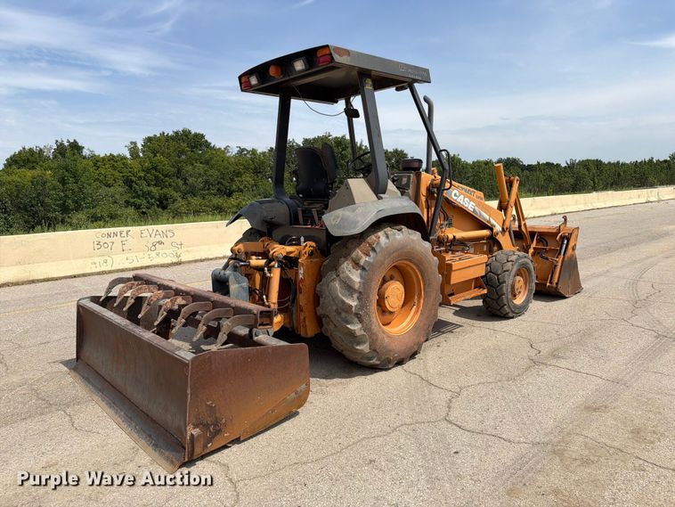 2007 Case 570M XT Landscape Tractor - photo 5