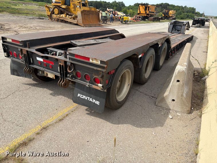 2007 Trail King TK110HDG-533 Lowboy Equipment Trailer - photo 4
