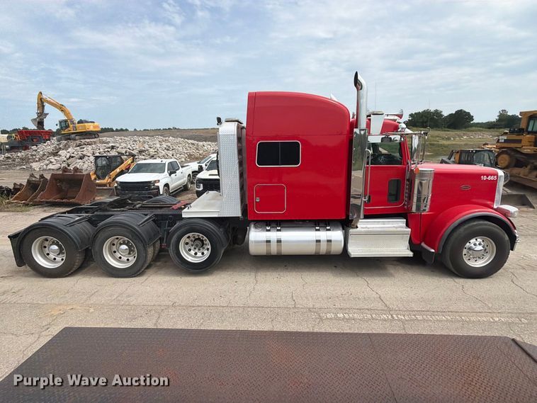 2018 Peterbilt 389 Semi Truck - photo 4