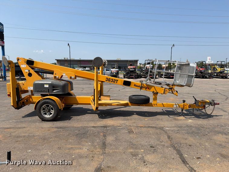 2016 Haulotte 3632T Boom Lift - photo 4