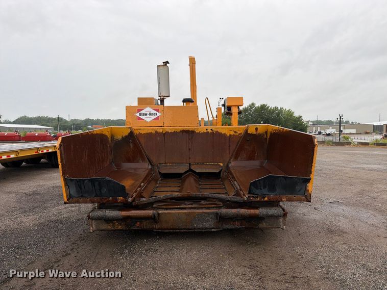 2000 Blaw Knox PF5510 Paver - photo 2