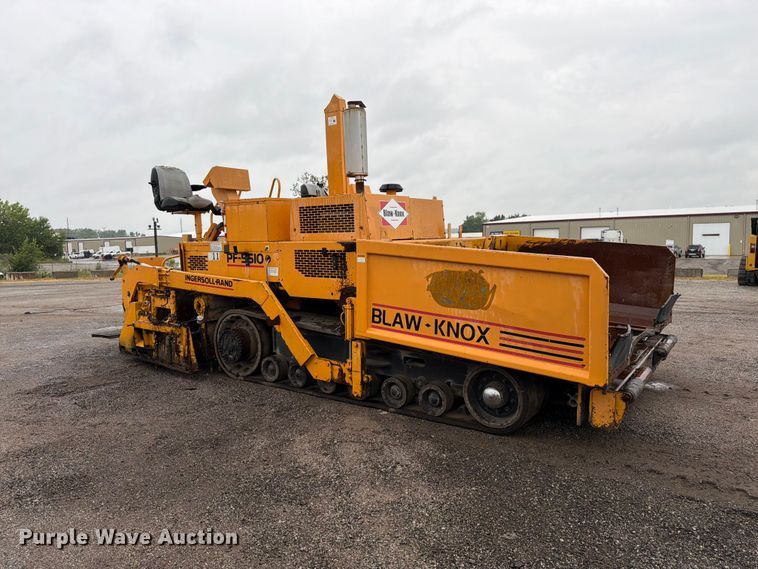 2000 Blaw Knox PF5510 Paver - photo 4