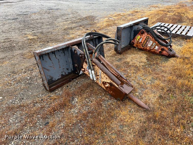 Stanley MB256 Skid Steer Breaker - photo 3