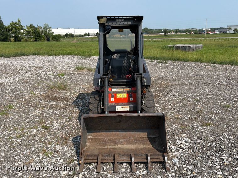 Thomas 85 Skid Steer Loader - photo 2