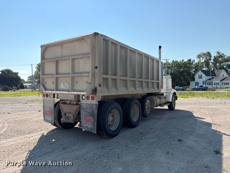 1998 Western Star 4900 Dump Truck - photo 5