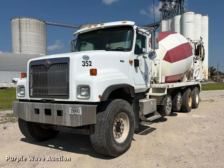 2013 International PayStar 5500i