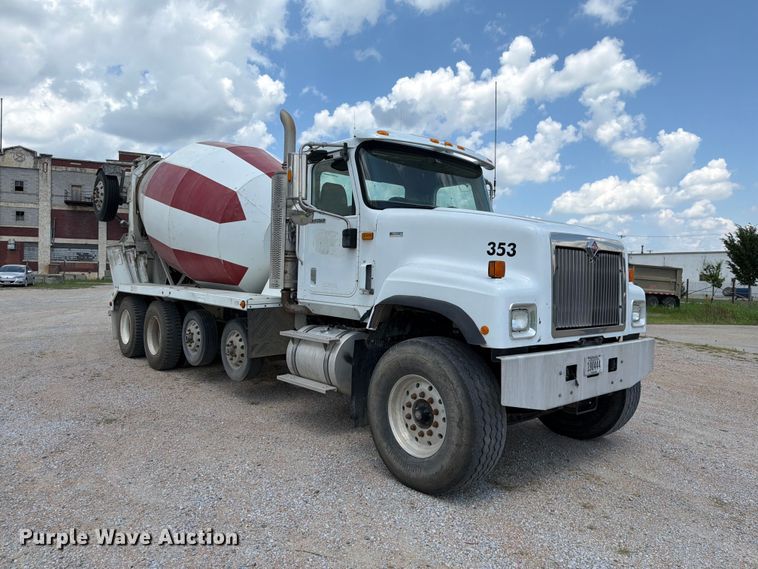 2013 International Paystar Ready Mix Truck - photo 3