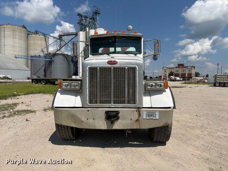 2003 Peterbilt 357 Ready Mix Truck - photo 2