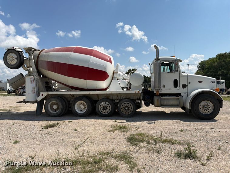 2003 Peterbilt 357 Ready Mix Truck - photo 4