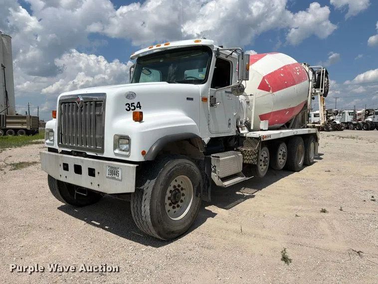 2013 International PayStar 5500i Ready Mix Truck
