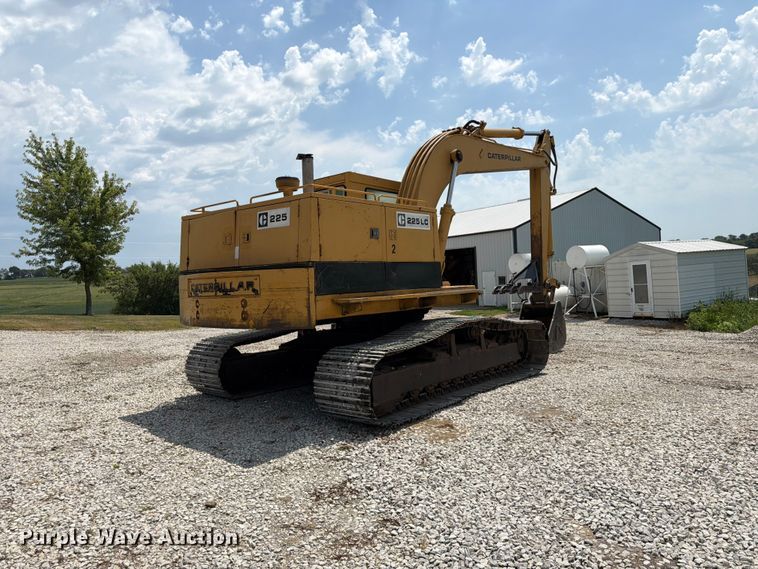 1985 Caterpillar 225LC Excavator - photo 5