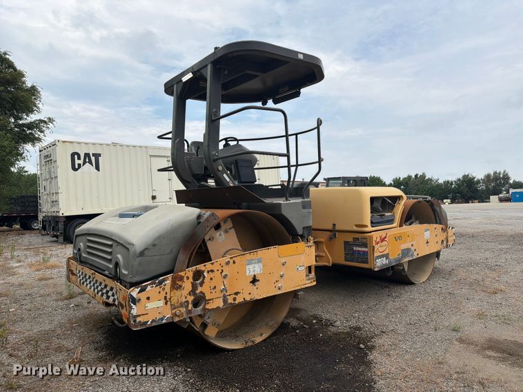 2012 Volvo DD138HF Double Drum Vibratory Roller - photo 5