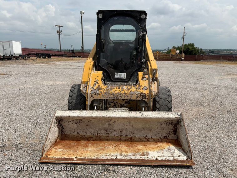 2014 Caterpillar 262D Skid Steer Loader - photo 2