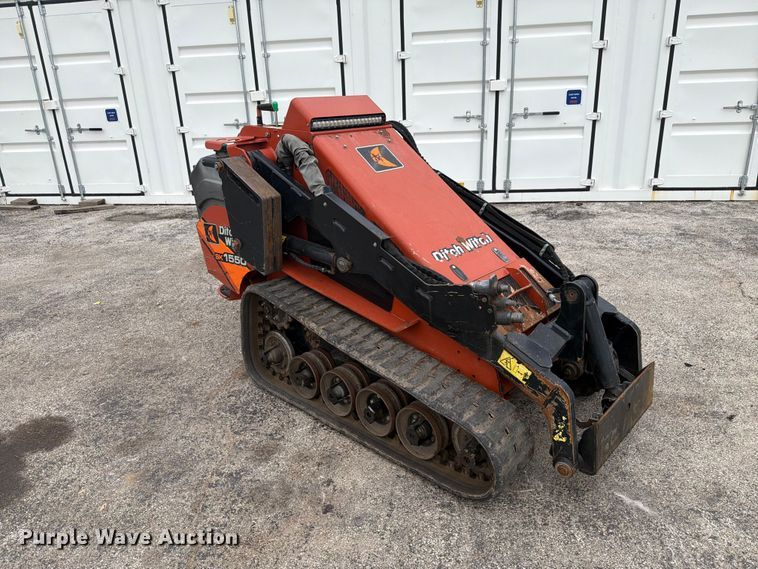 2020 Ditch Witch SK1550 Compact Utility Loader - photo 3