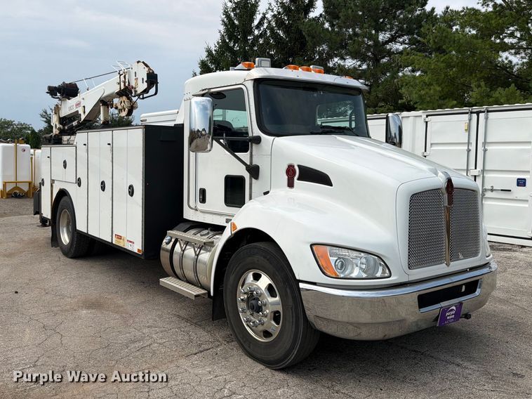 2017 Kenworth T370 Utility / Service Truck - photo 3