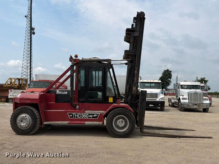 2002 Taylor THD-360L Forklift - photo 4