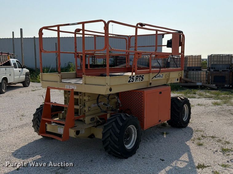 2001 JLG 25 RTS Scissor Lift - photo 5
