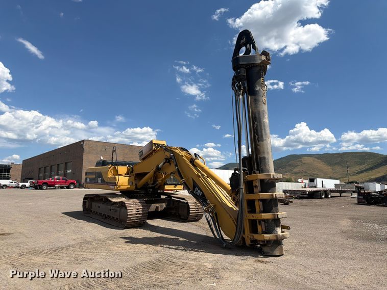 2001 Caterpillar 330B L Excavator - photo 3