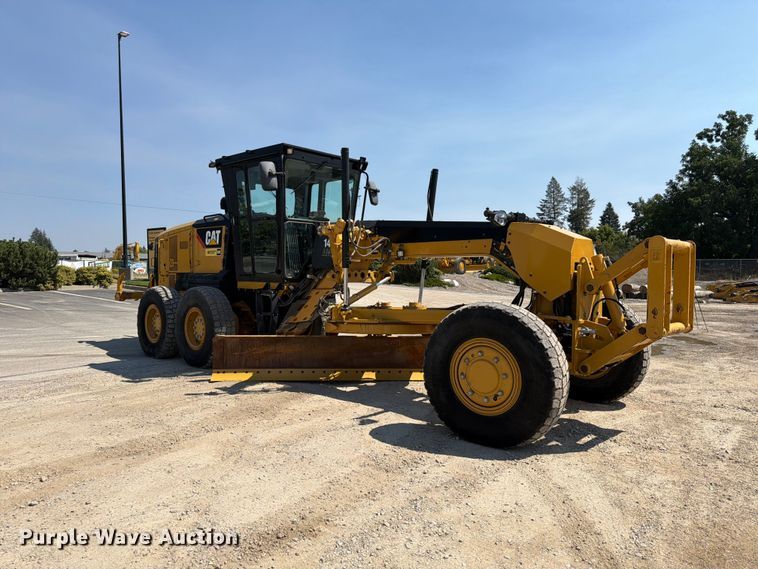2019 Caterpillar 140AWD Motor Grader - photo 3