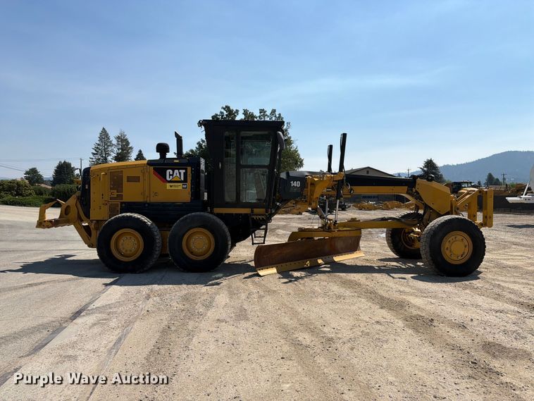 2019 Caterpillar 140AWD Motor Grader - photo 4