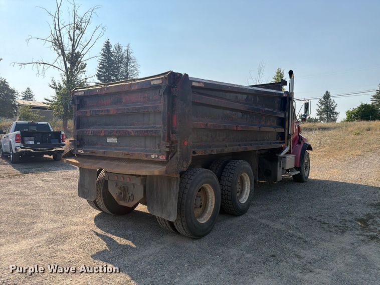 2007 Sterling L8500 Dump Truck - photo 5