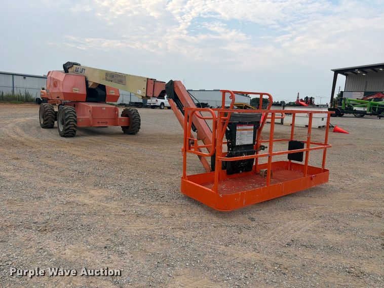 2013 JLG 660SJ Boom Lift - photo 3