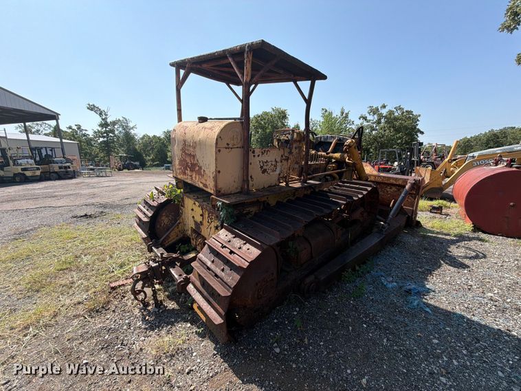 International TD20 Dozer - photo 5