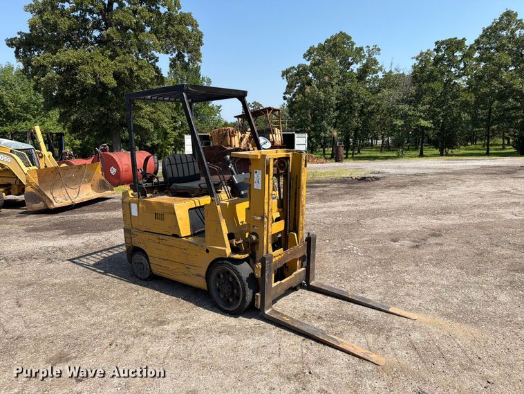 FG020 Forklift - photo 3
